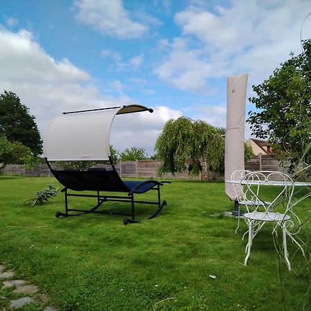 Le Cocon Des Layes Villa Les Essarts-le-Roi Eksteriør billede
